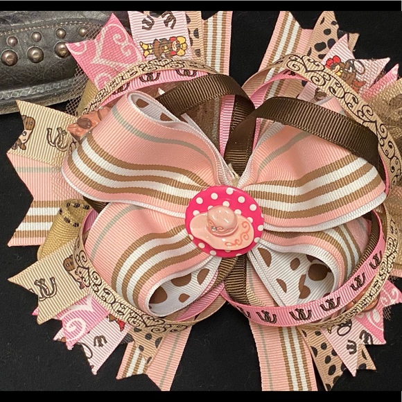 Stacked Hairbows - Picture 1 of 3